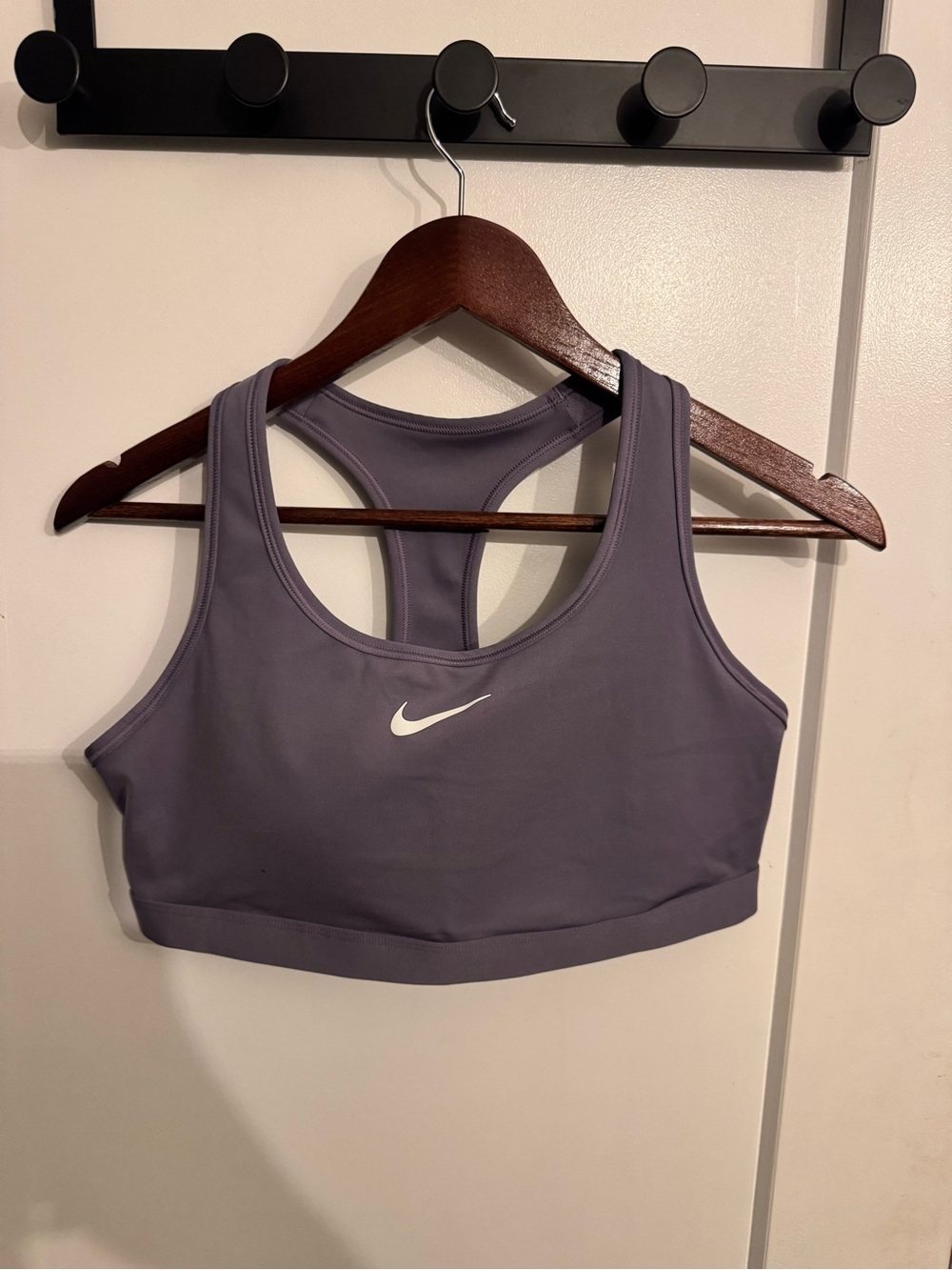 Nike Women's Purple Racerback Sports Bra (L)